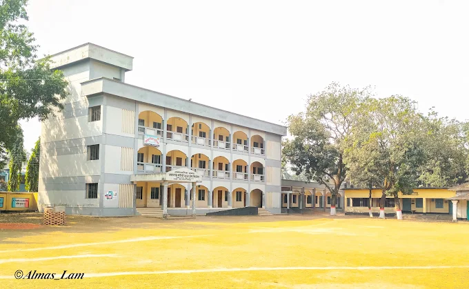 ফটো গ্যালারি 3
